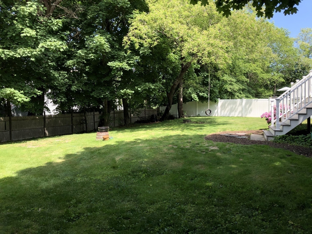8 Eel River Cir