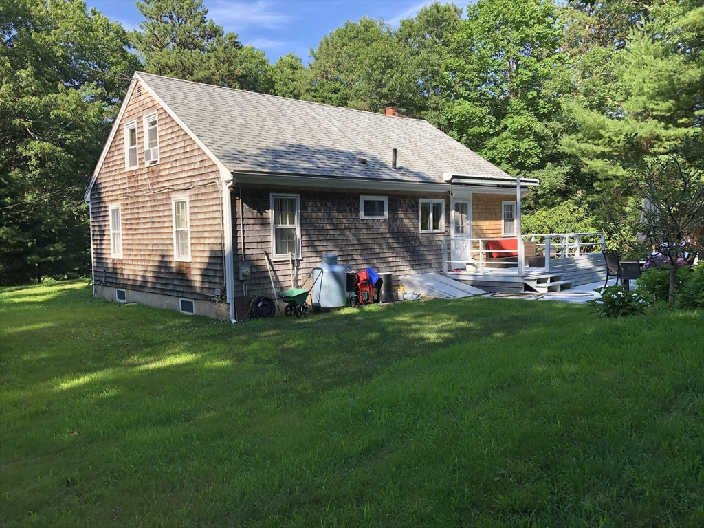 79 Sandwich Rd