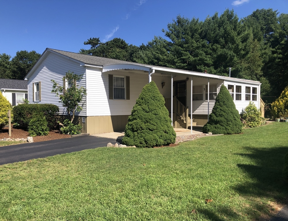 3 Narragansett Dr