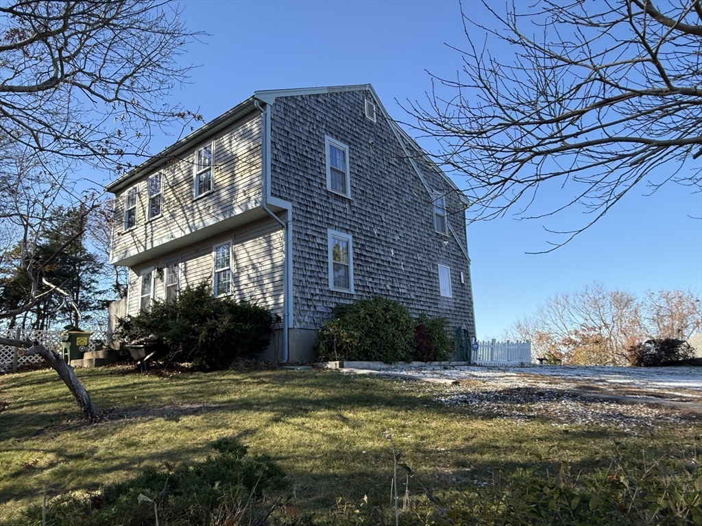 18 Scott Dr