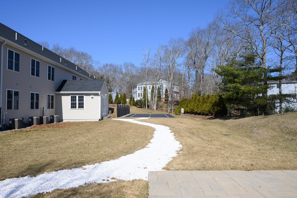 27 Ocean Walk Dr # 106
