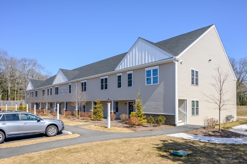 27 Ocean Walk Dr # 106