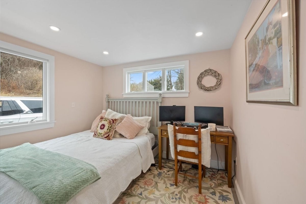 88 Clifford Rd