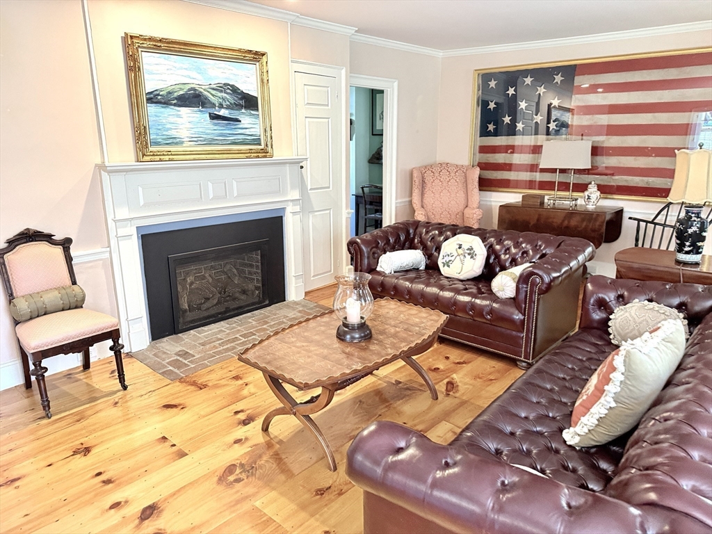 4 Sylvia Place Rd