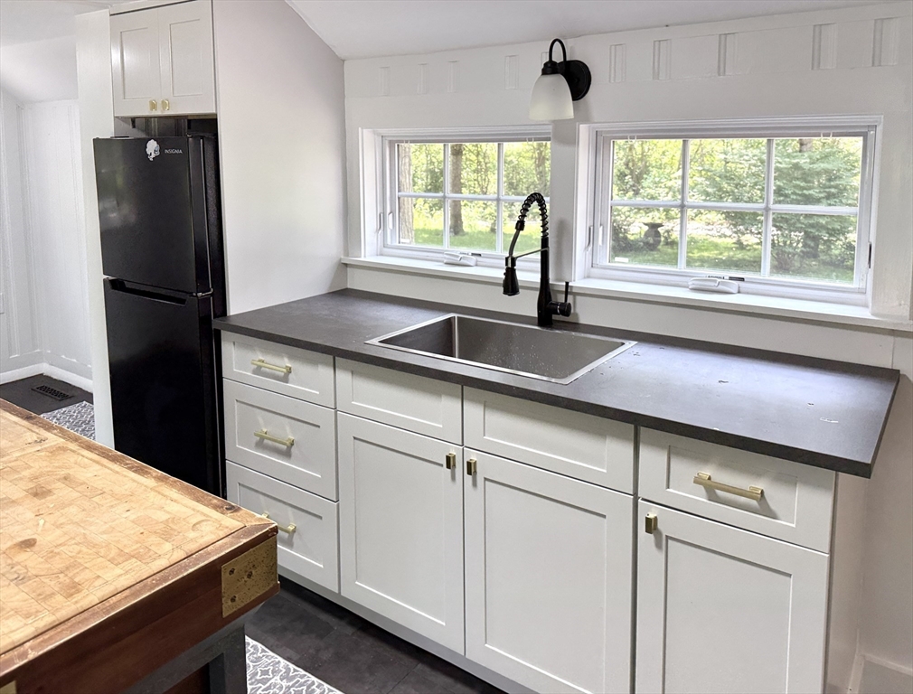 146 Herring Pond Rd