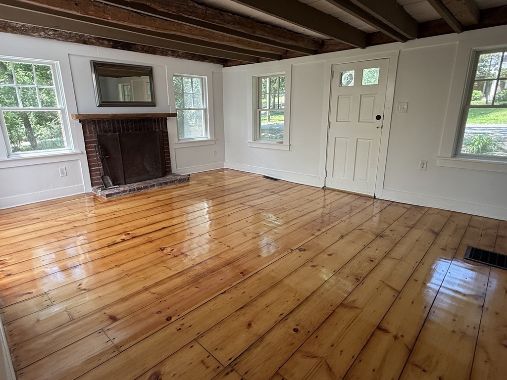 146 Herring Pond Rd