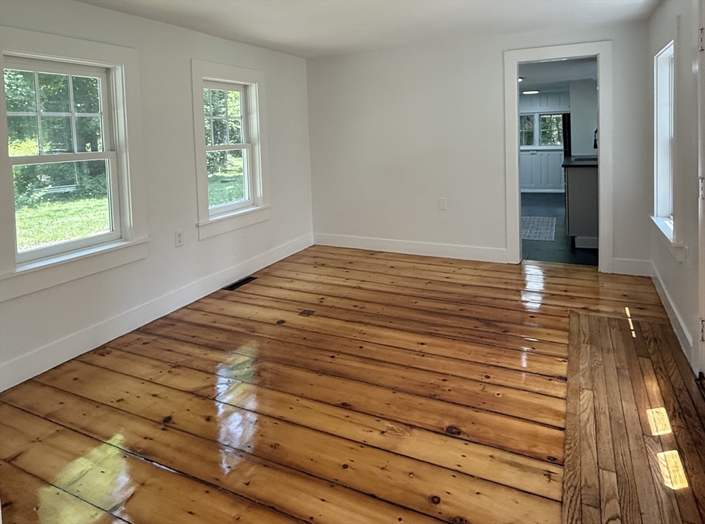 146 Herring Pond Rd