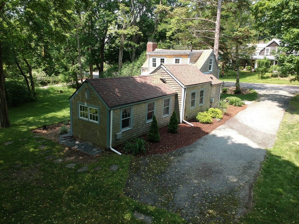 146 Herring Pond Rd