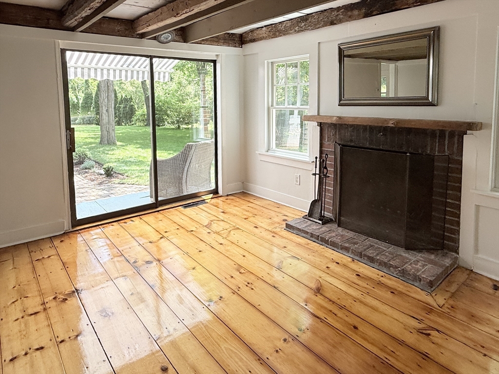 146 Herring Pond Rd