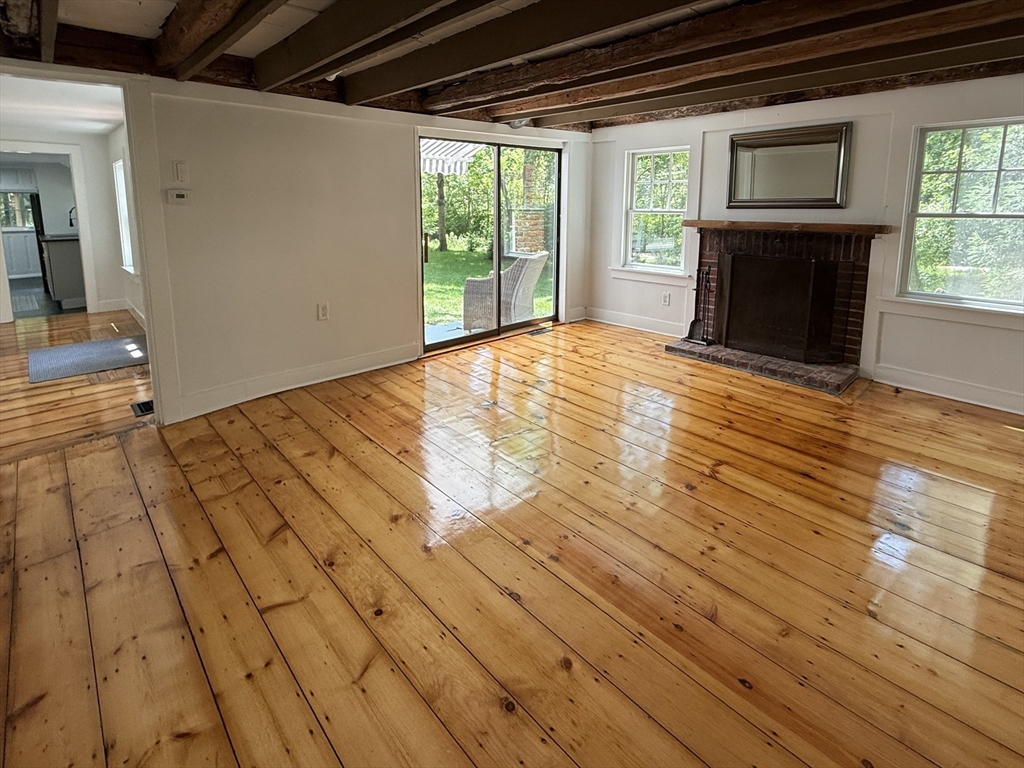 146 Herring Pond Rd