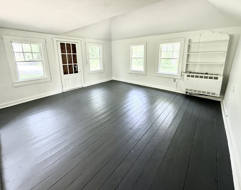 146 Herring Pond Rd