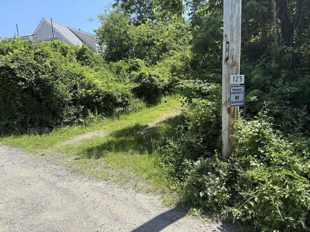 123 Stage Point Rd