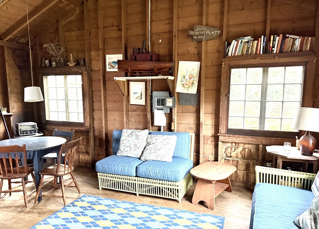 123 Stage Point Rd