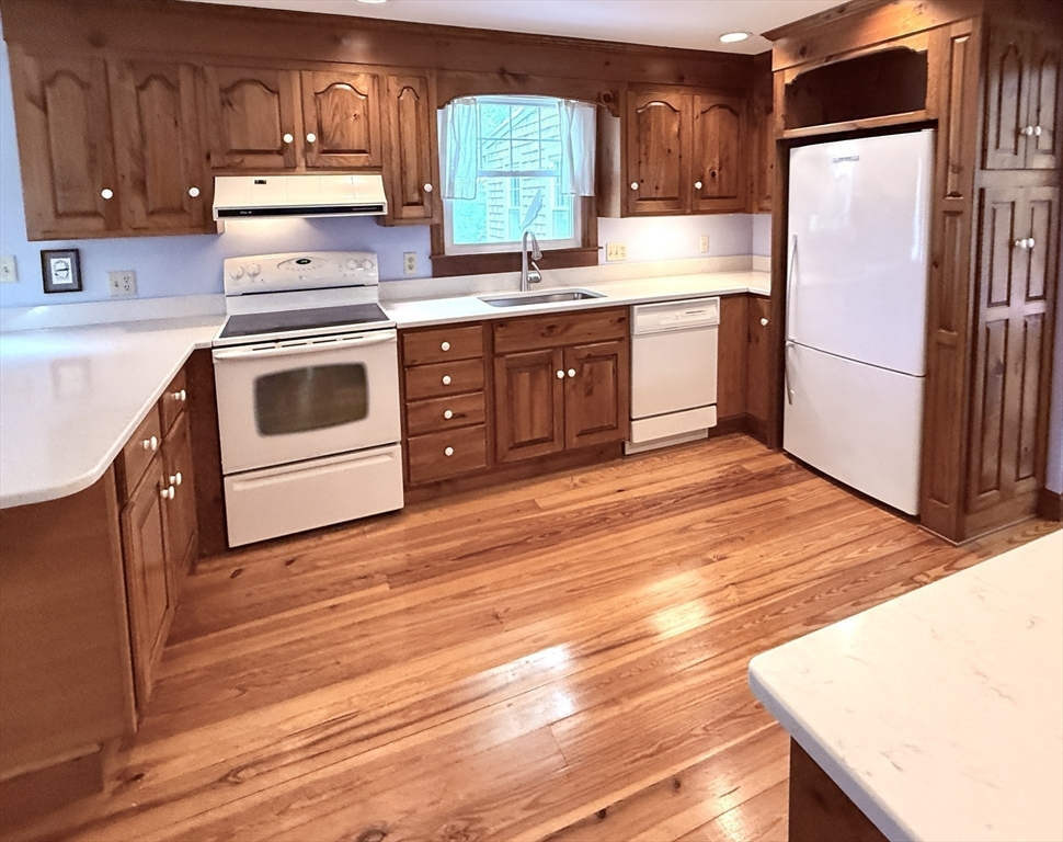 45 Curtis Dr
