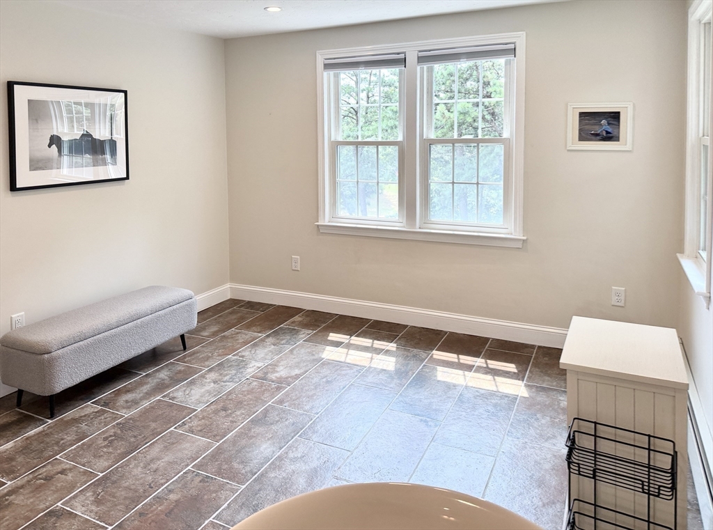 45 Curtis Dr