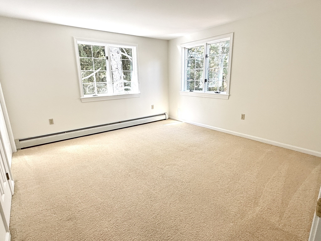 1 Pine Tree Dr
