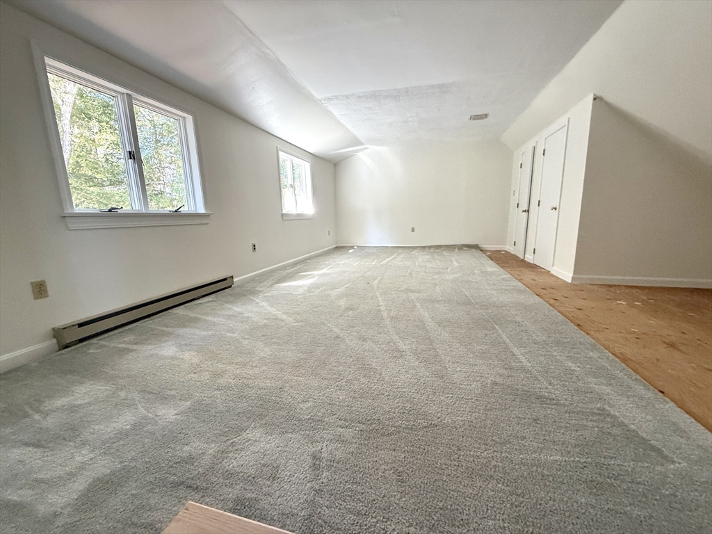 1 Pine Tree Dr
