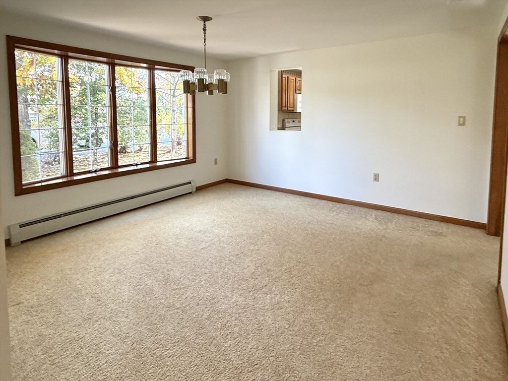 1 Pine Tree Dr