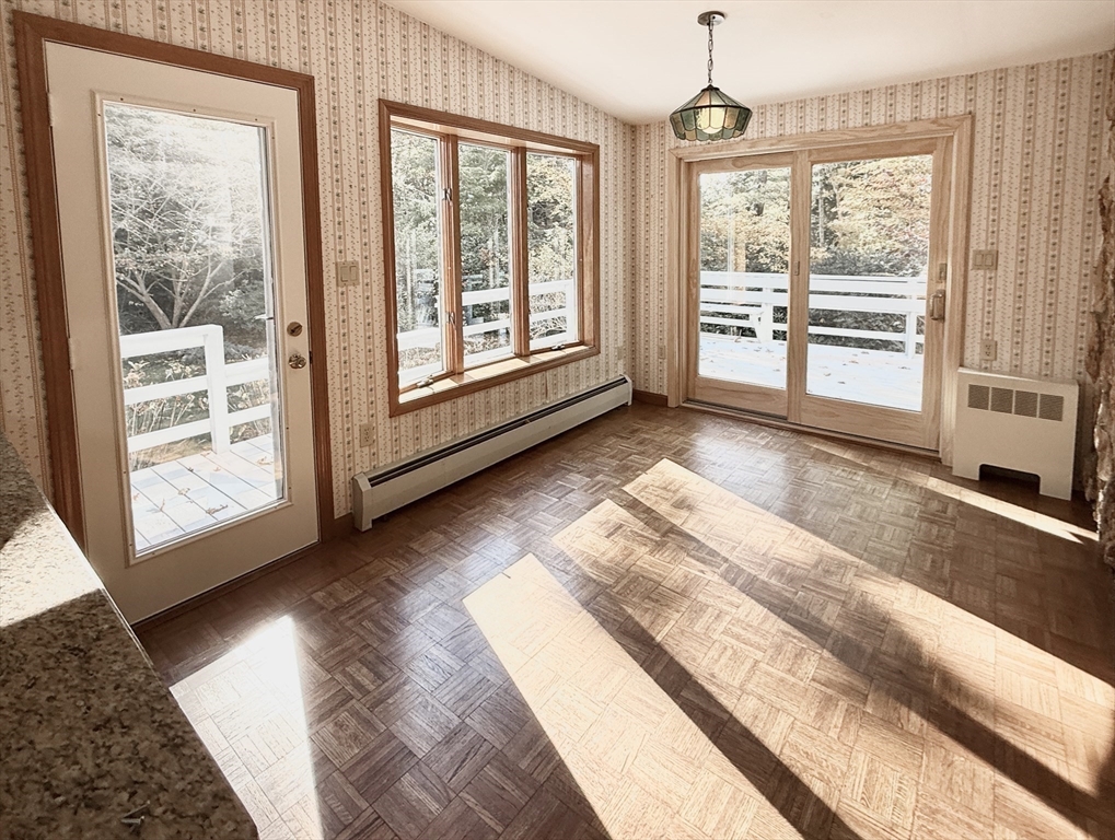 1 Pine Tree Dr