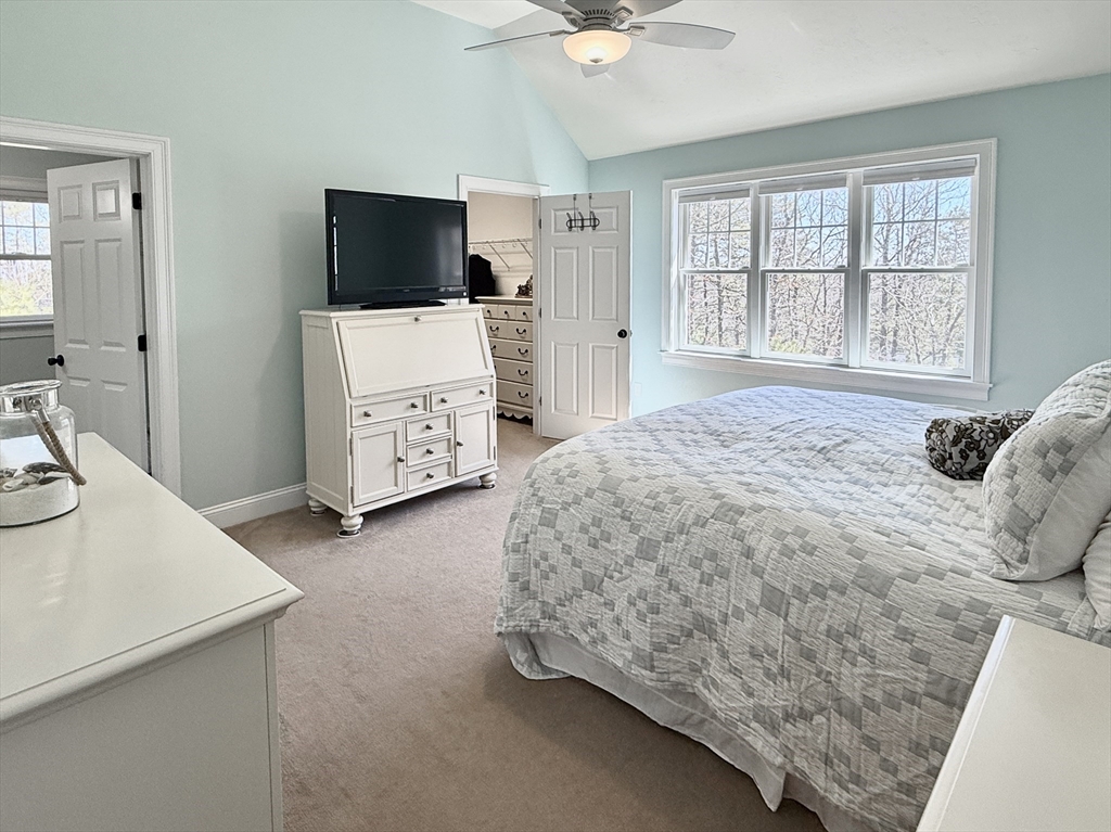 54 Overlook Cir