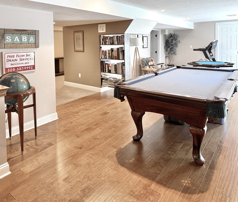 54 Overlook Cir