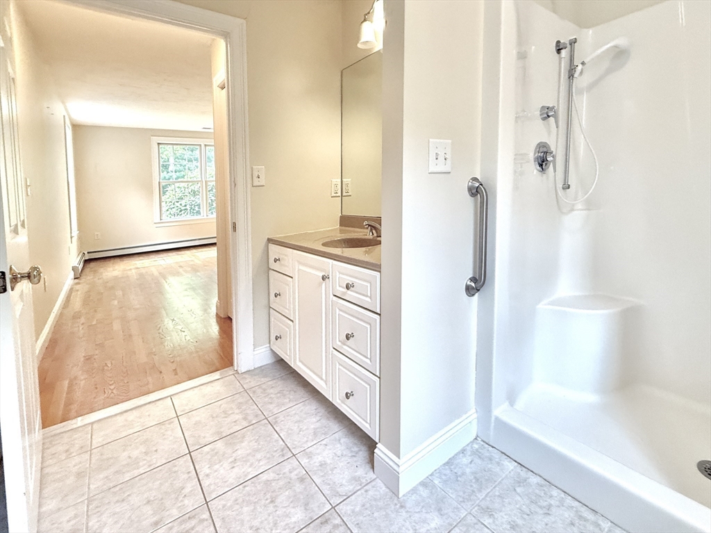 3 Harborlight Cir # 3