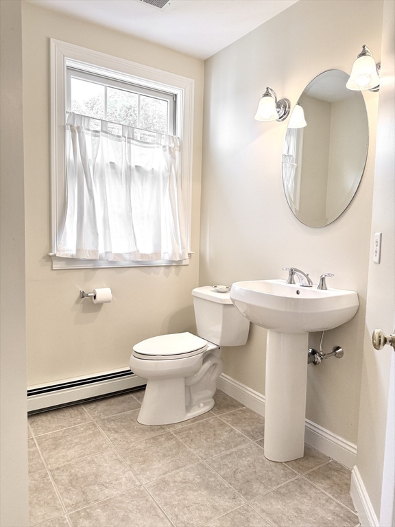 3 Harborlight Cir # 3