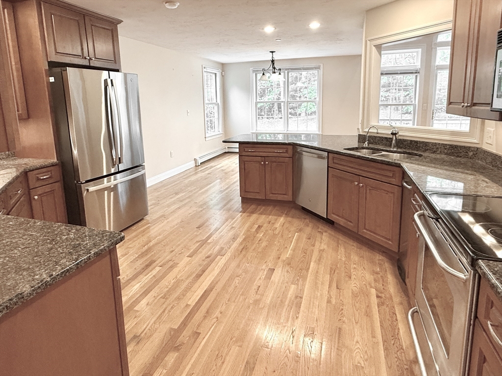 3 Harborlight Cir # 3