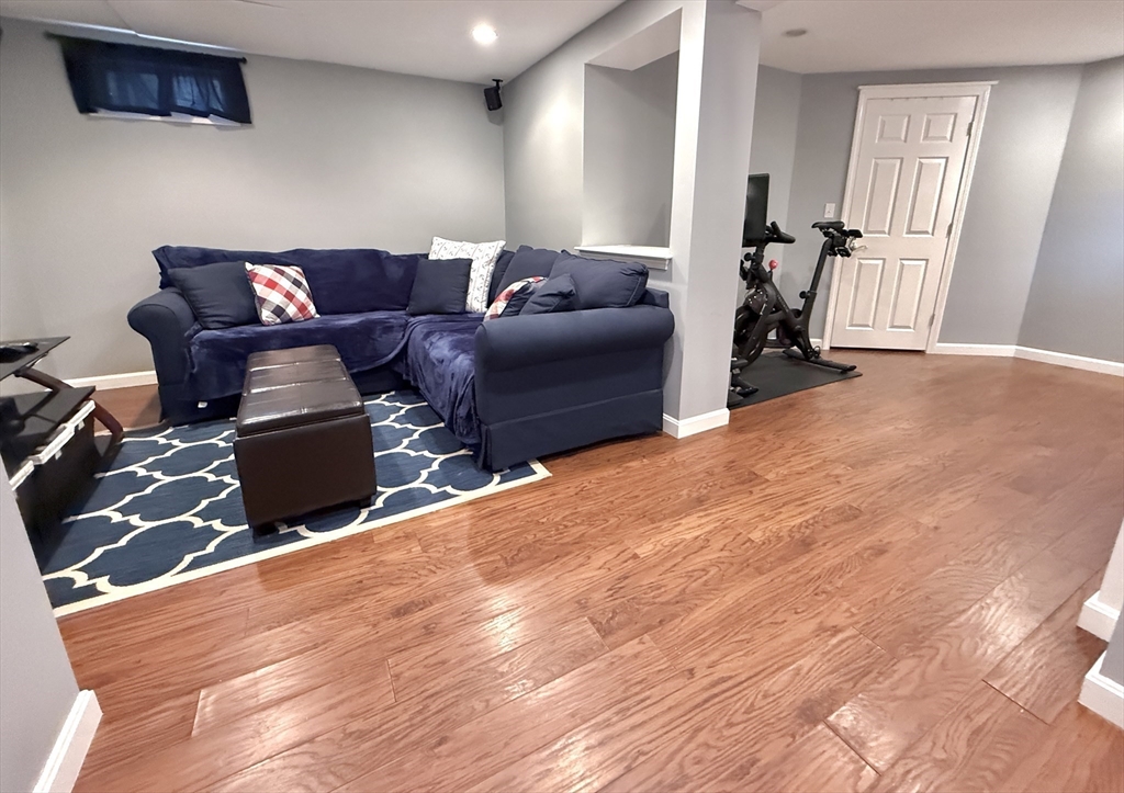 29 Wyndham Hill Dr