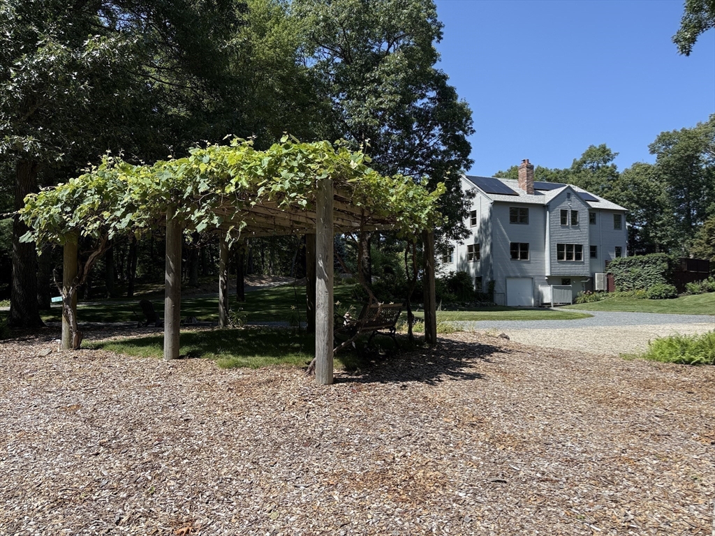 60R Sandwich Rd