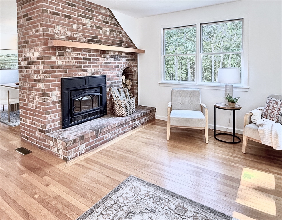 60R Sandwich Rd