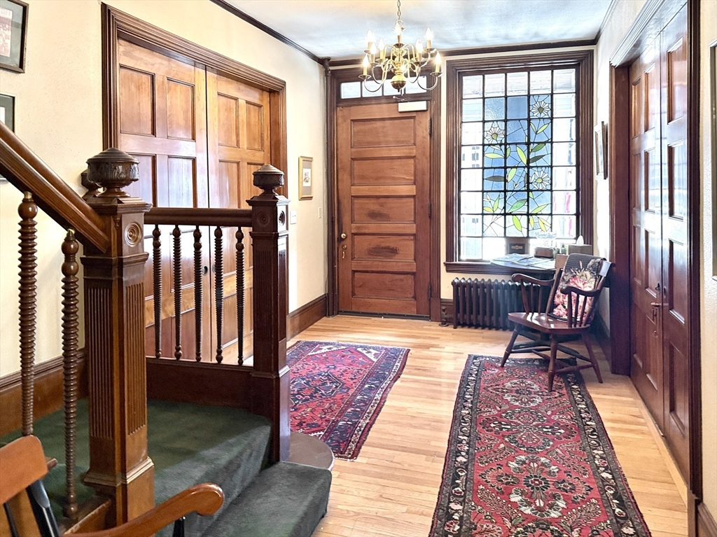 100 Court St