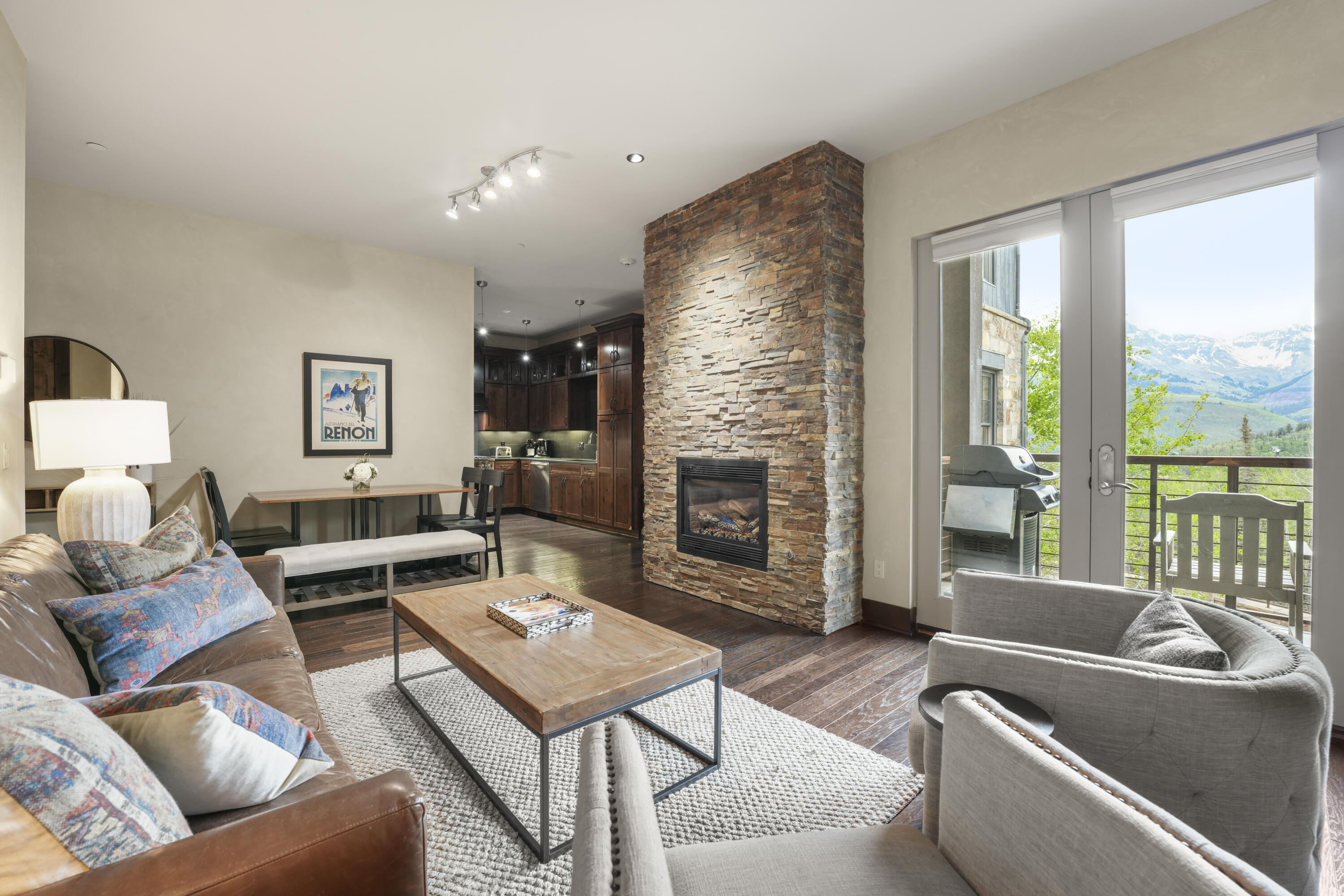 Cassidy Ridge Unit B201