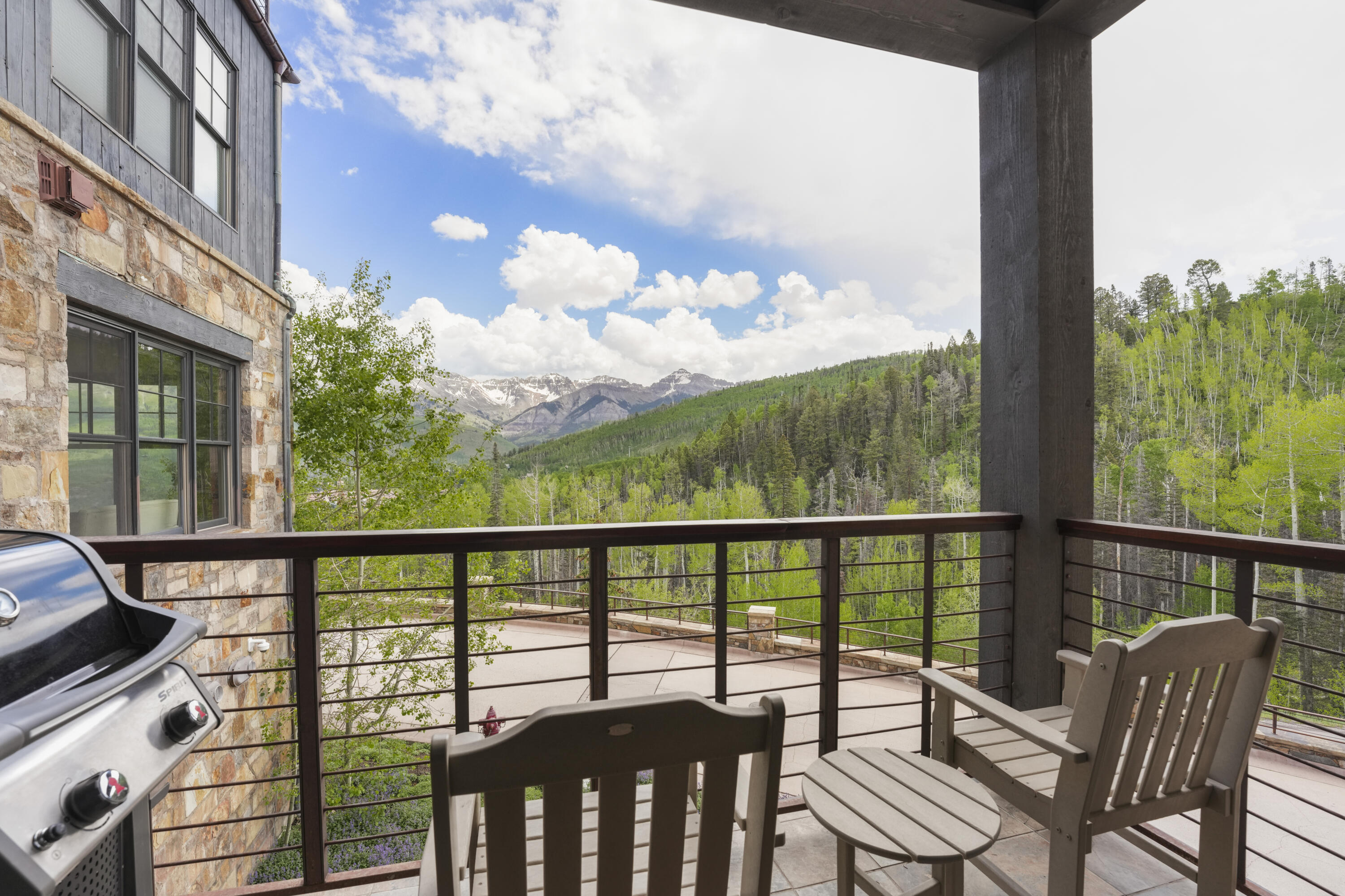 Cassidy Ridge Unit B201