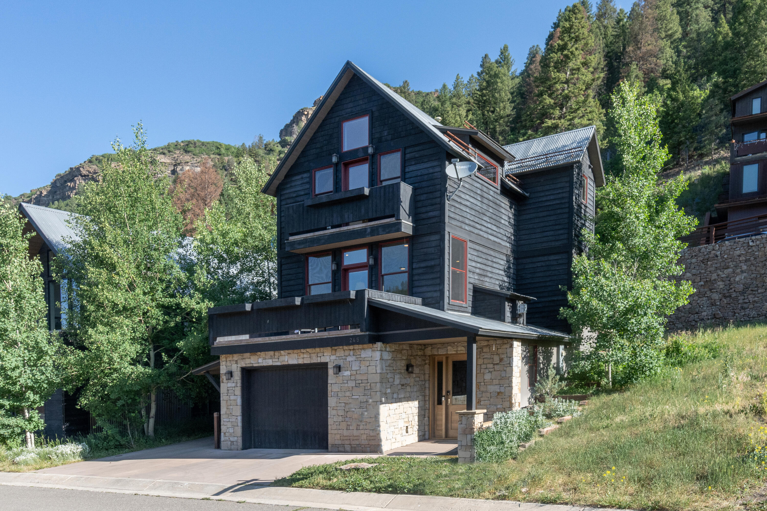 Sunset Ridge Residence