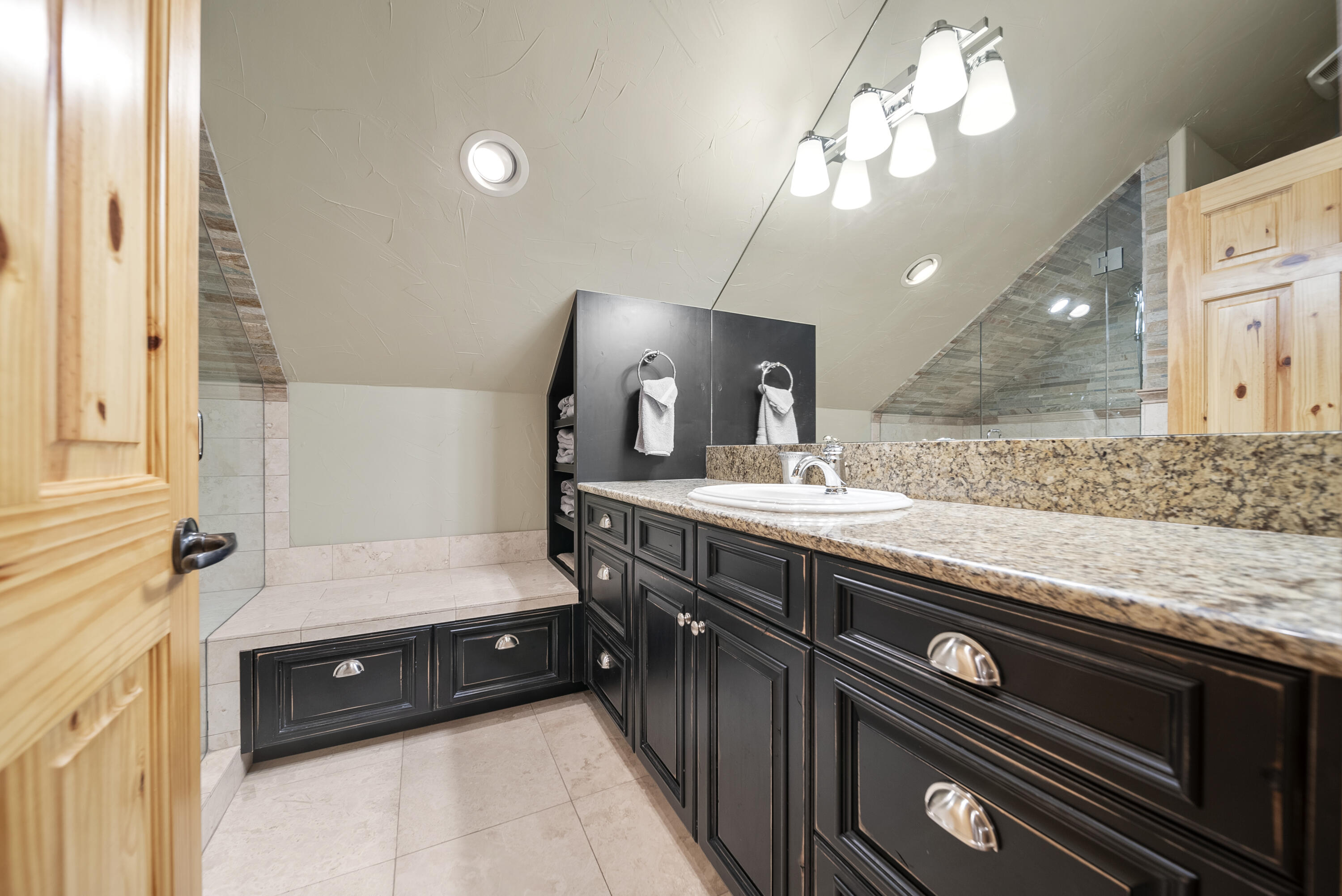 LD Lodge at Gurley Lake Ranch 