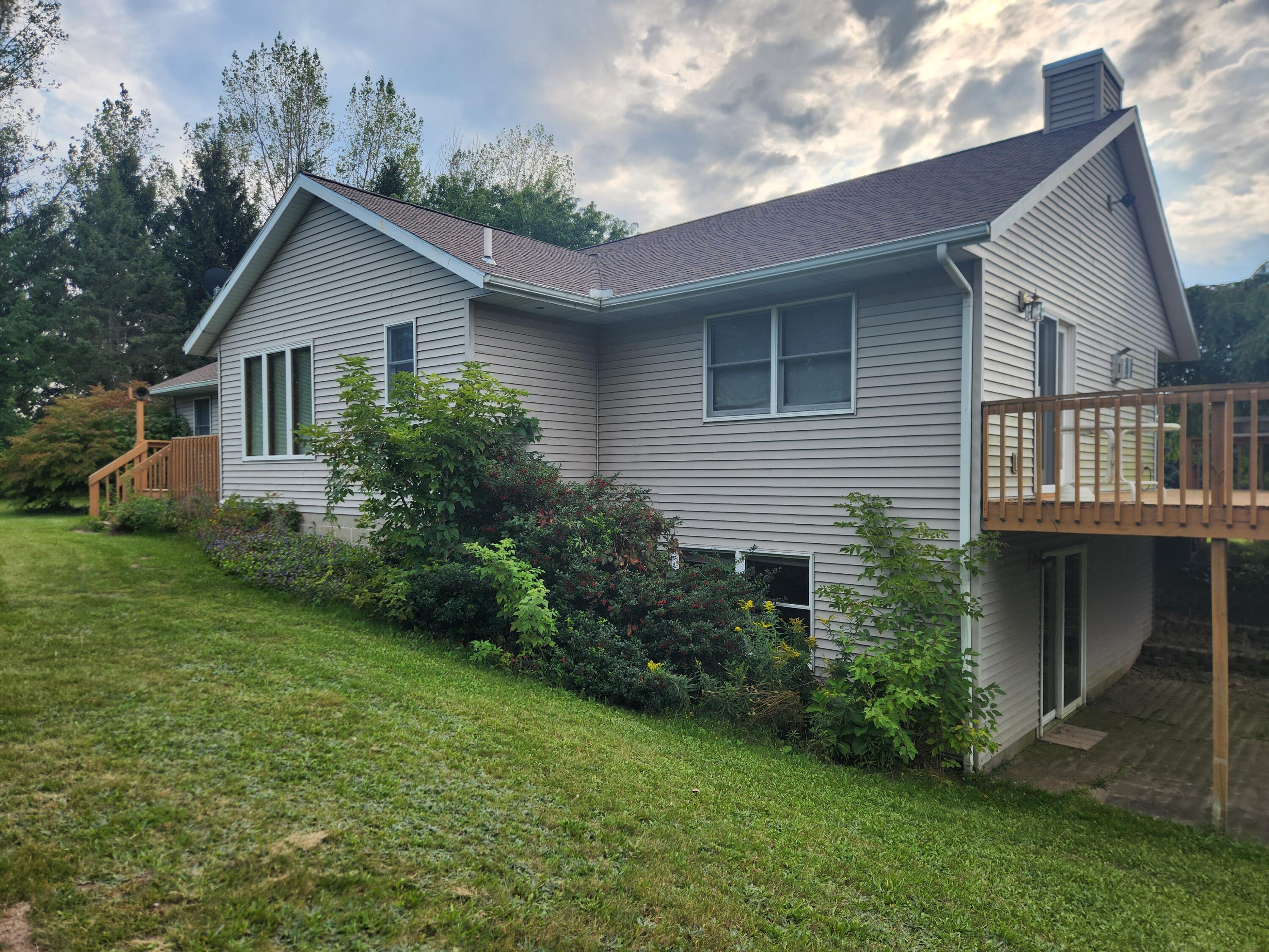 5464 S Maple Island Rd. Road