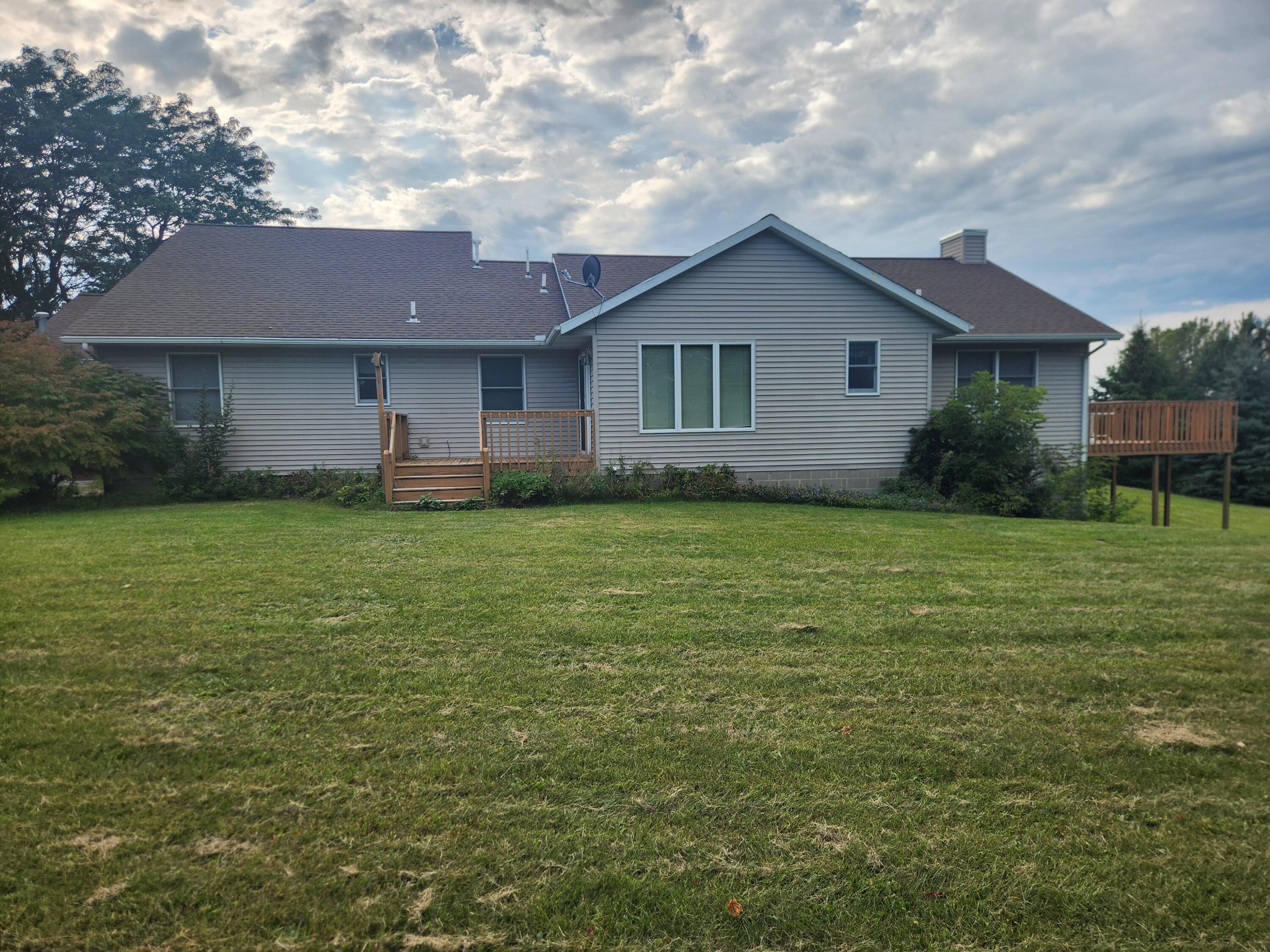5464 S Maple Island Rd. Road