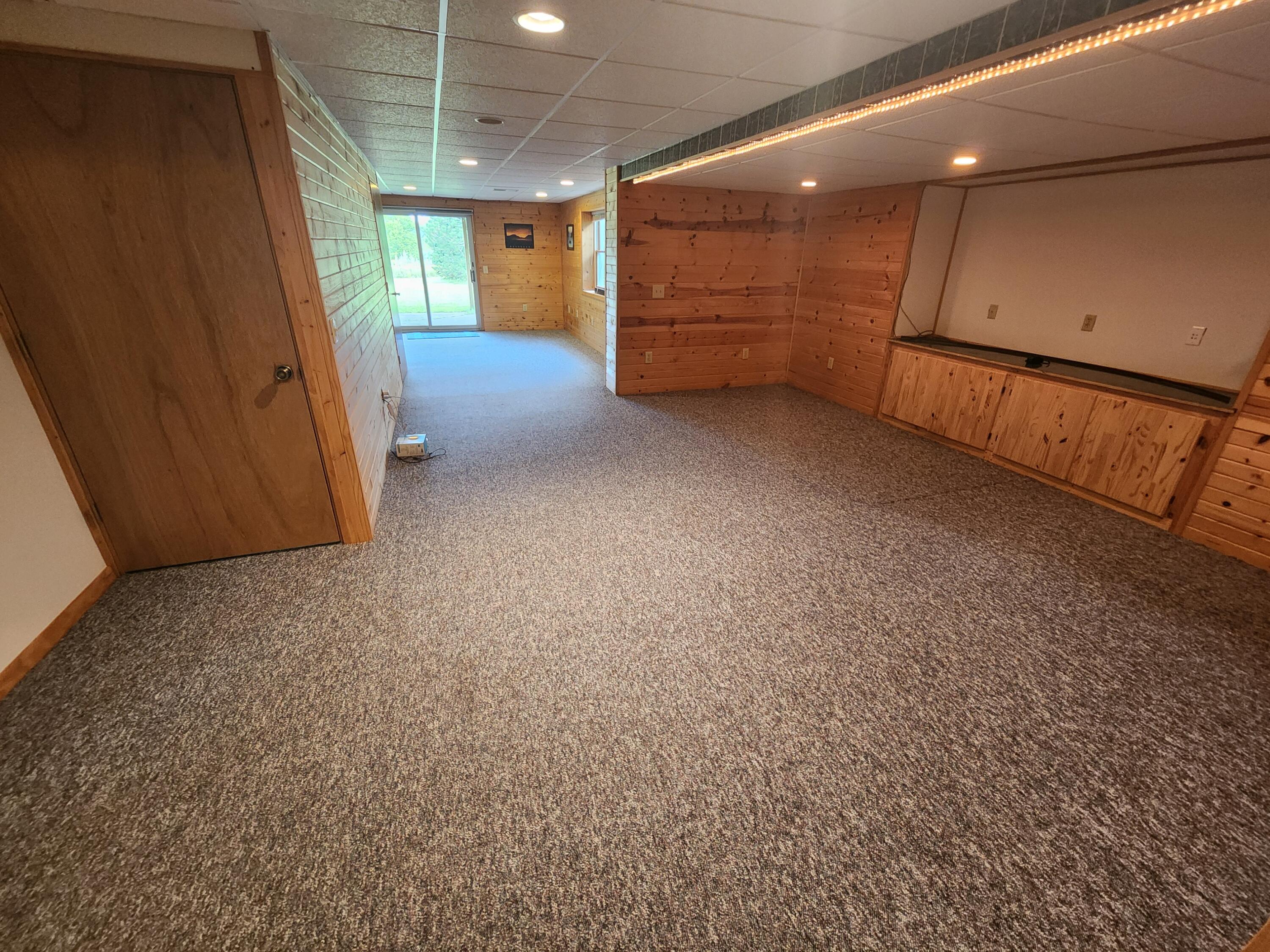 5464 S Maple Island Rd. Road