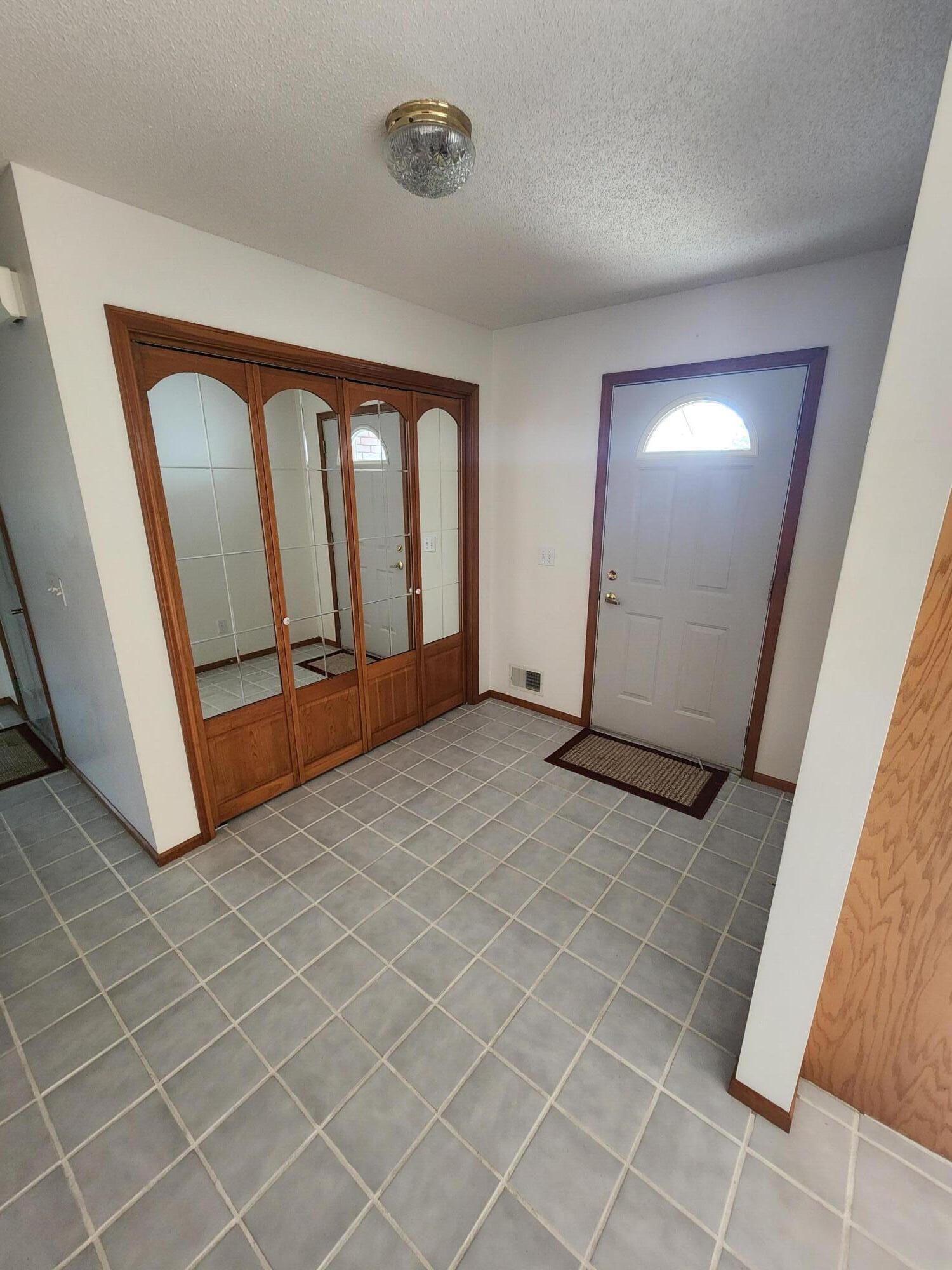5464 S Maple Island Rd. Road