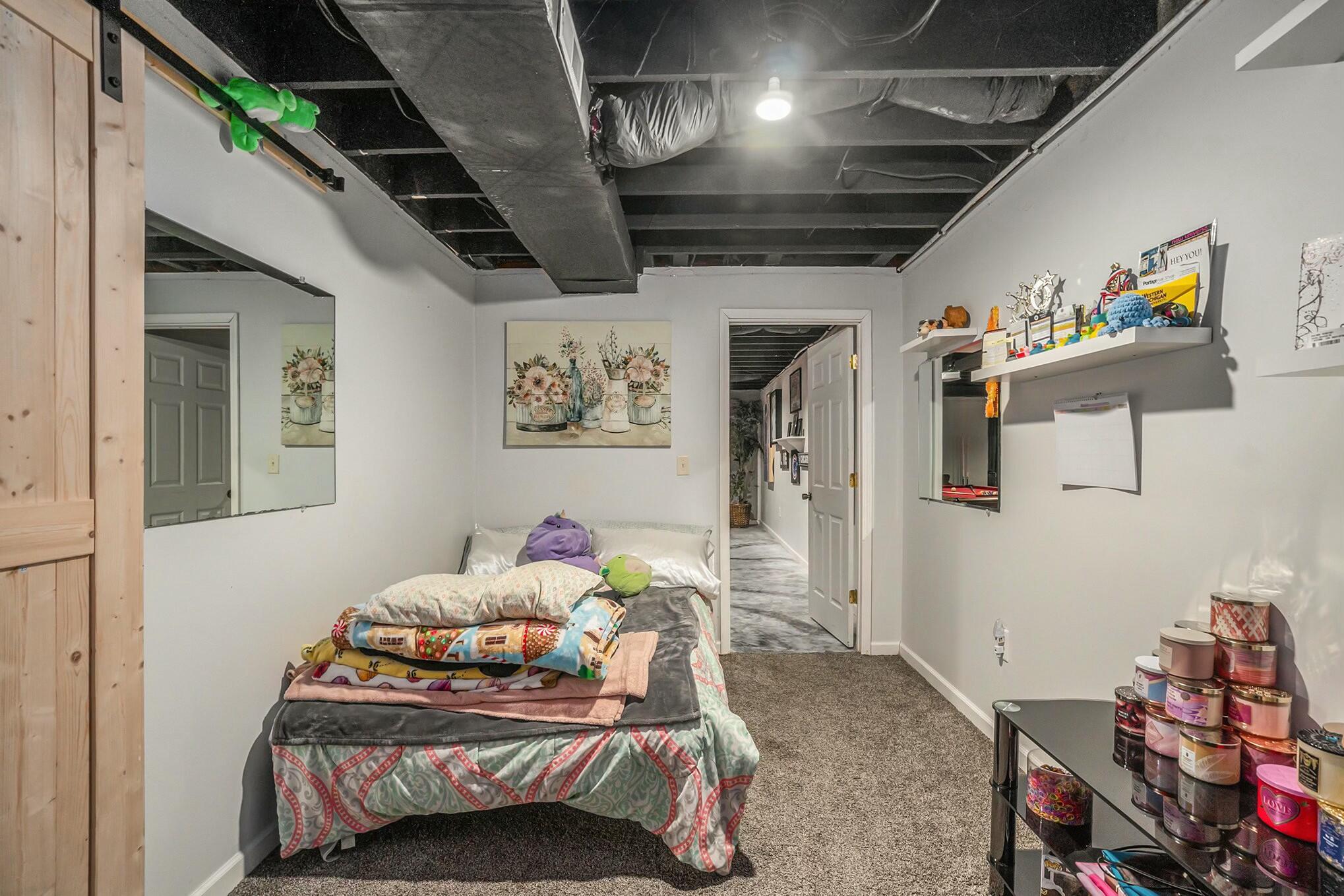 1326 E Kilgore Road