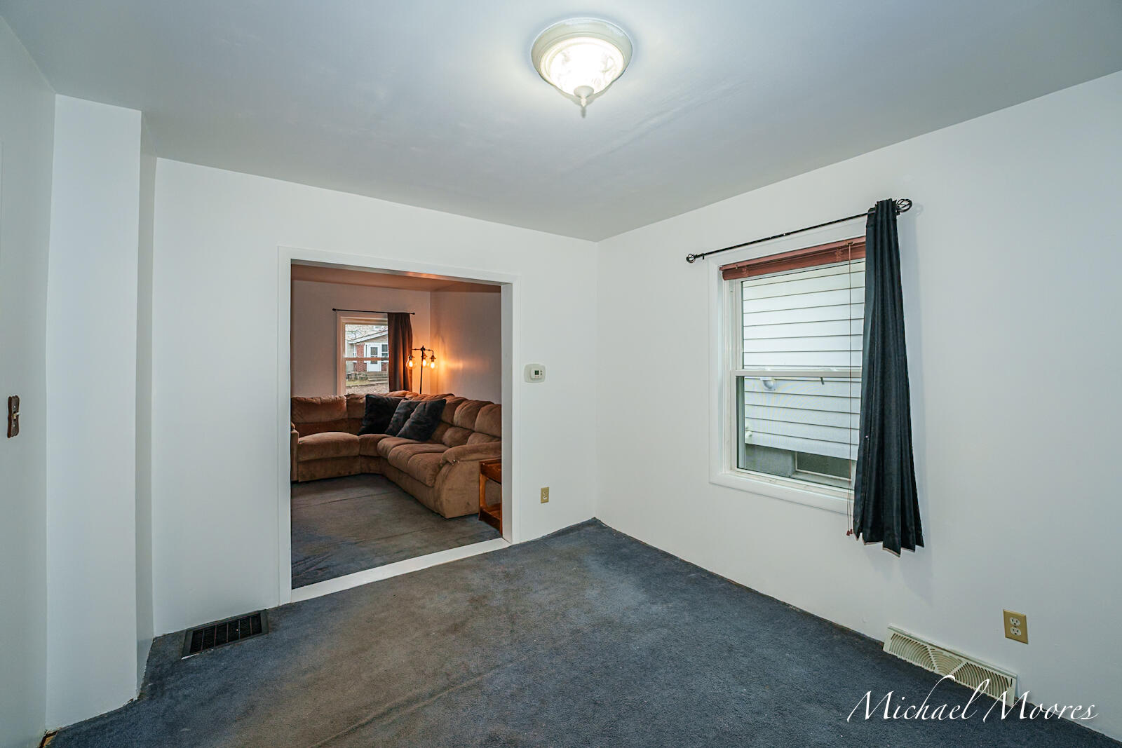 8 Travis Street NW