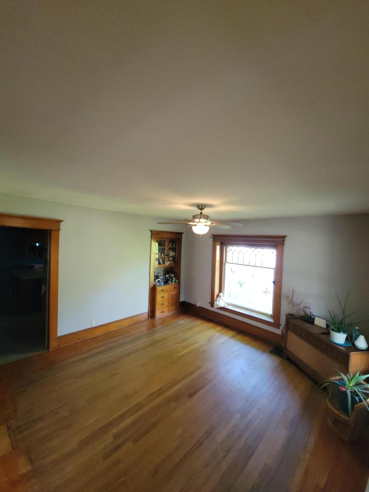 244 E Pearl Street
