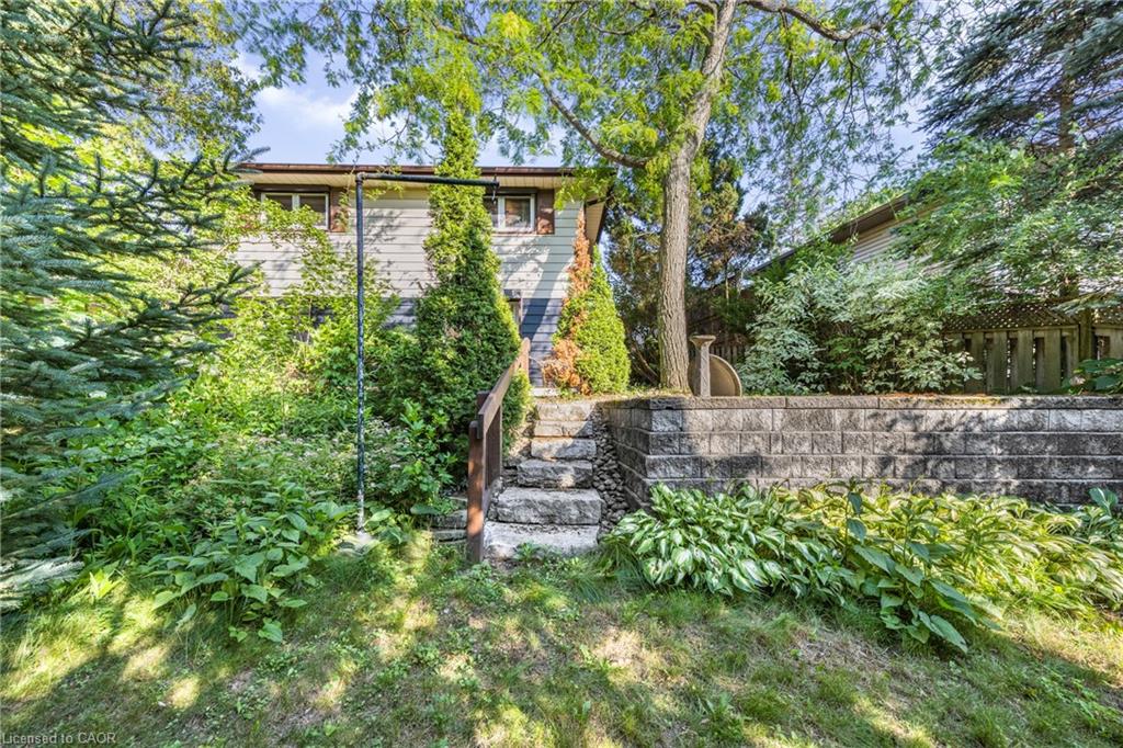 172 Old Ancaster Road, Dundas