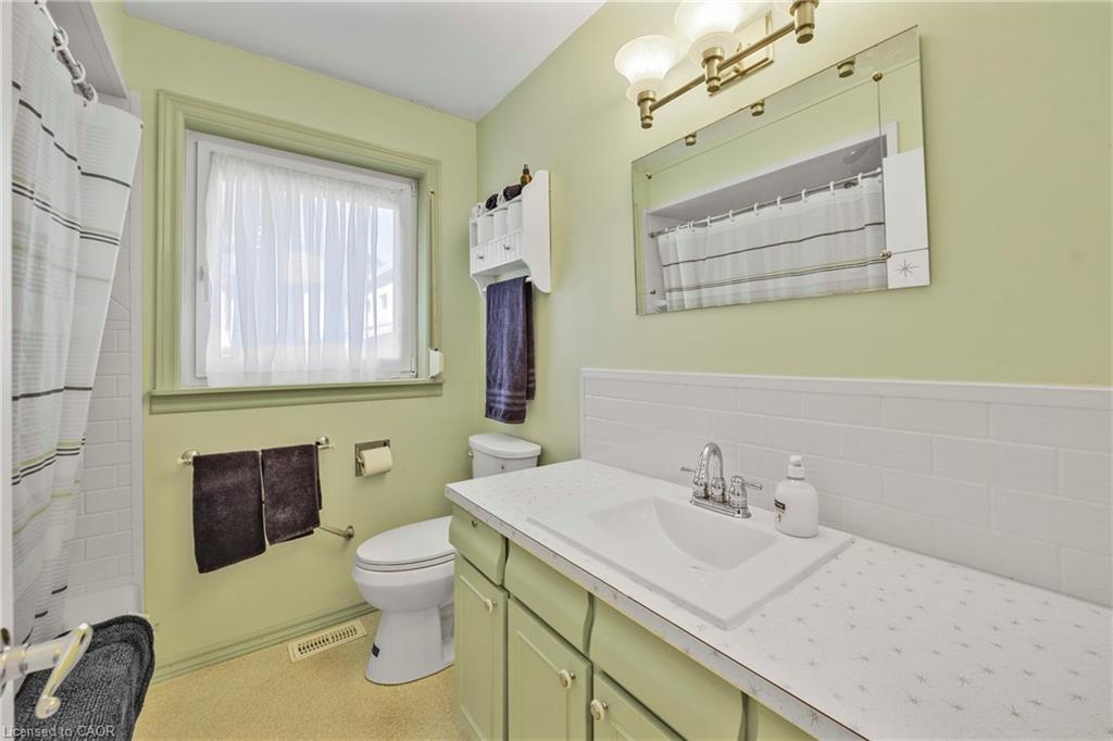 172 Old Ancaster Road, Dundas