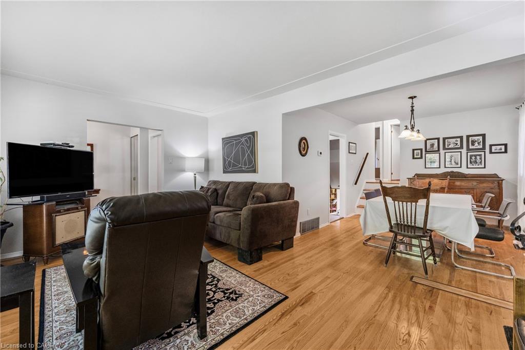 172 Old Ancaster Road, Dundas