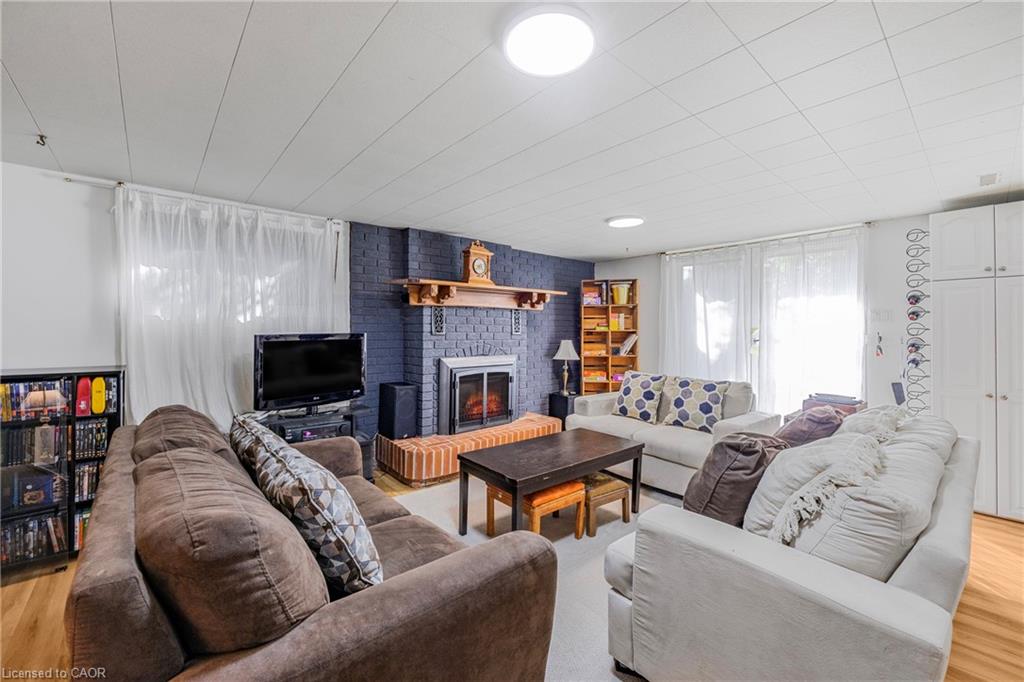 172 Old Ancaster Road, Dundas