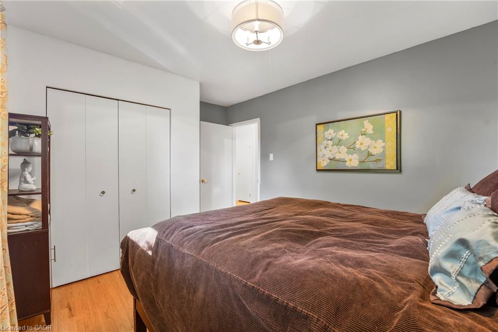 172 Old Ancaster Road, Dundas