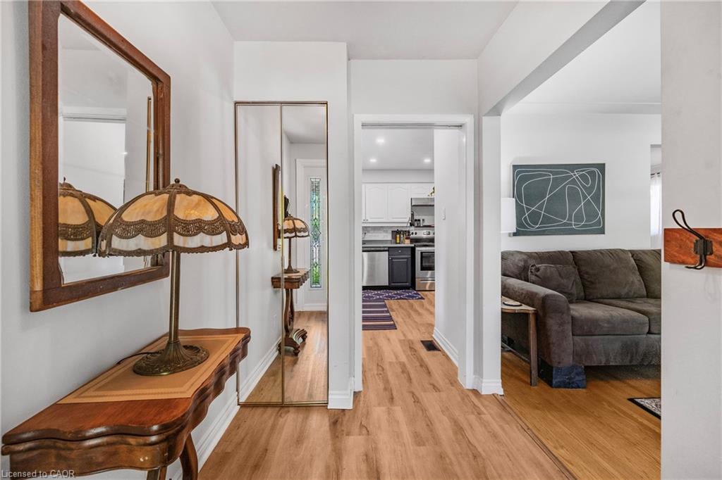 172 Old Ancaster Road, Dundas