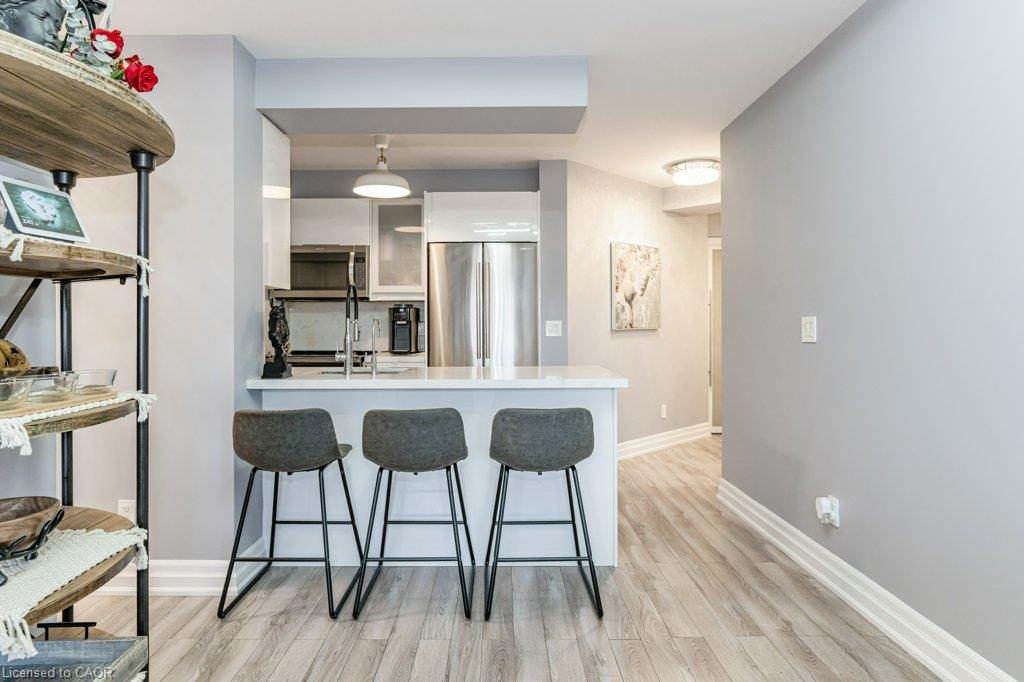 209-2391 Central Park Drive Unit: 209
